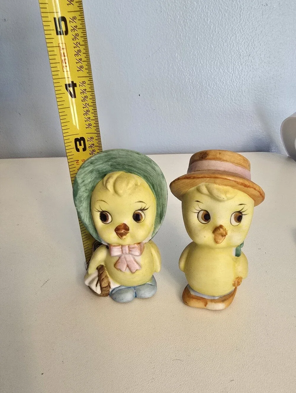 Vintage Lefton Anthropomorphic Baby Ducks Salt And Pepper Shakers Porcelain READ